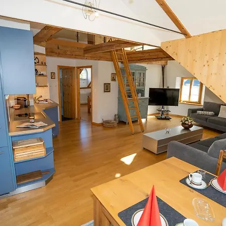 Buegl Grond 124 * Scuol